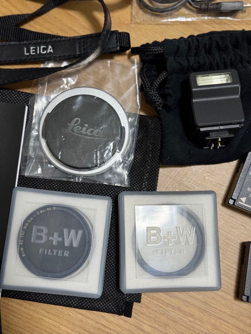 LEICA D-LUX 7 コンパクトデジタルカメラ