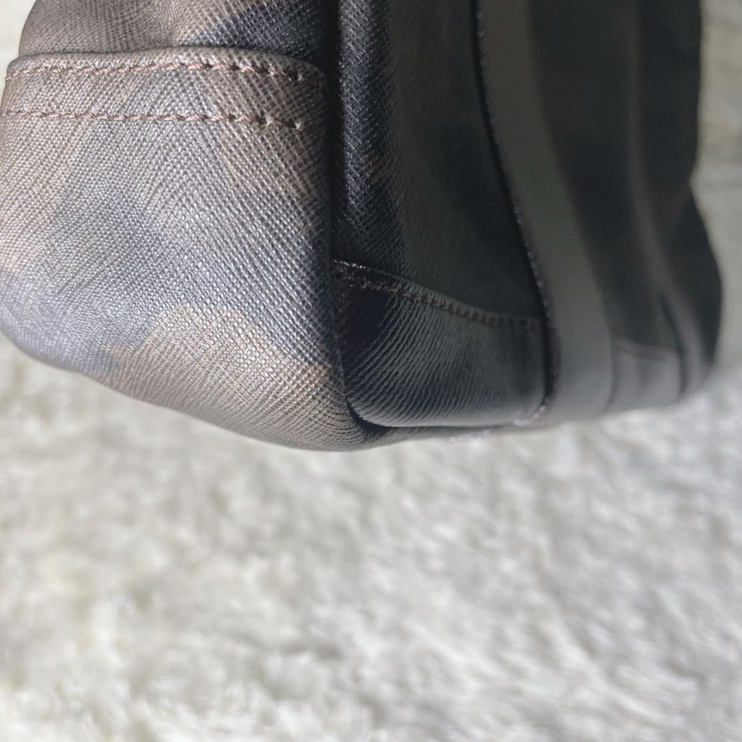 Vivienne ヴィヴィアンウエストウッド　バッグ　カモフラ　ベルトなし