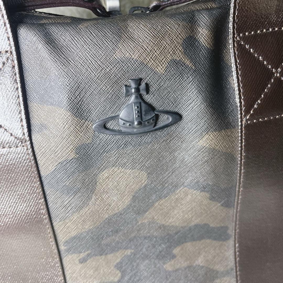 Vivienne ヴィヴィアンウエストウッド　バッグ　カモフラ　ベルトなし