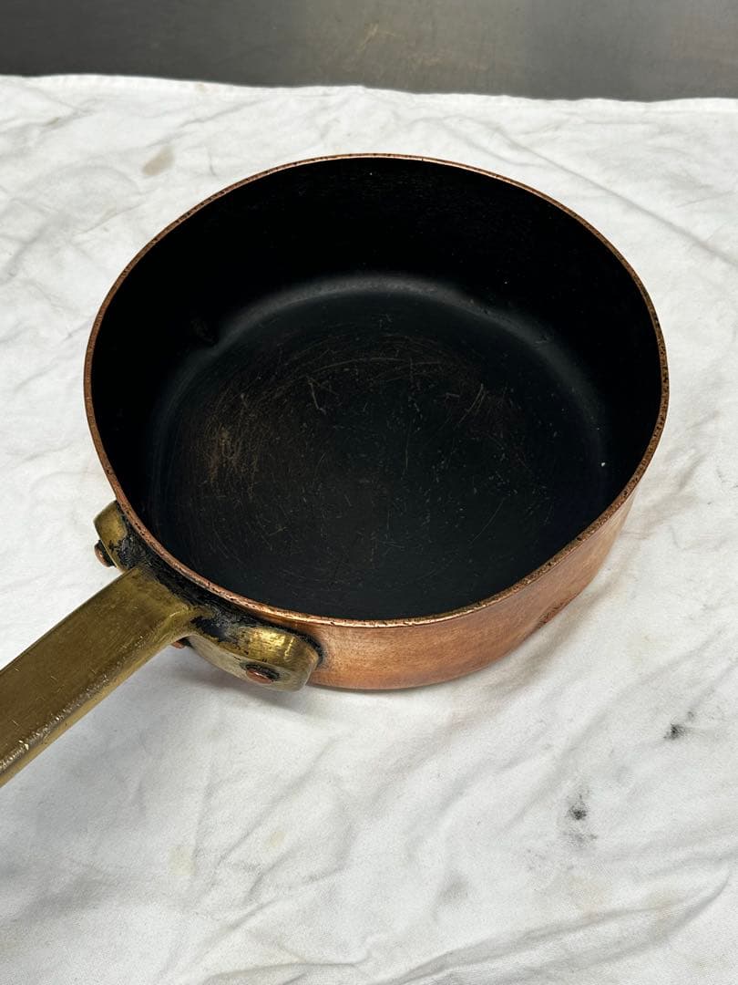銅製 片手鍋 約21cm 2.4kg以上 純度が高い 金属価格上昇中です