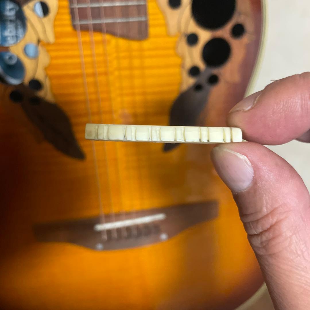 s*n様 Ovation CC265 12弦エレアコ 12弦用と6弦用ナット付