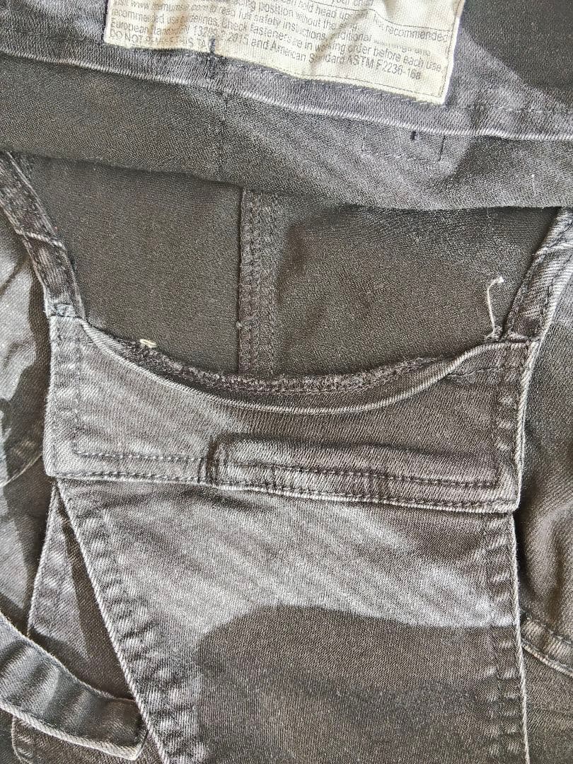 マムジー XS ブラック 着る抱っこ紐