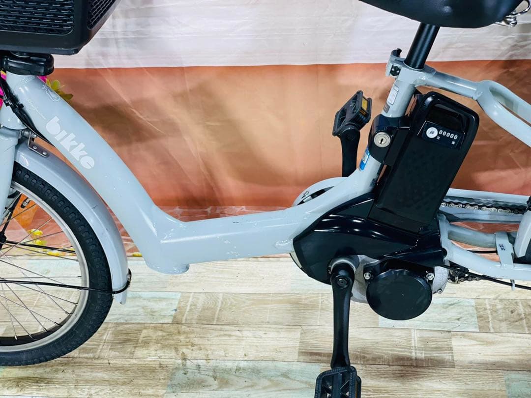 Y2232人気モデル！ビッケ12AH⭐️ブリヂストン子供乗せ電動アシスト自転車