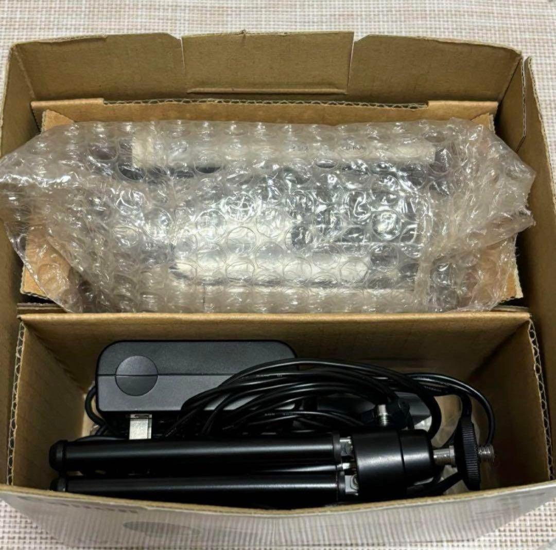 キャノン　Canon IVIS HF R11 ビデオカメラ