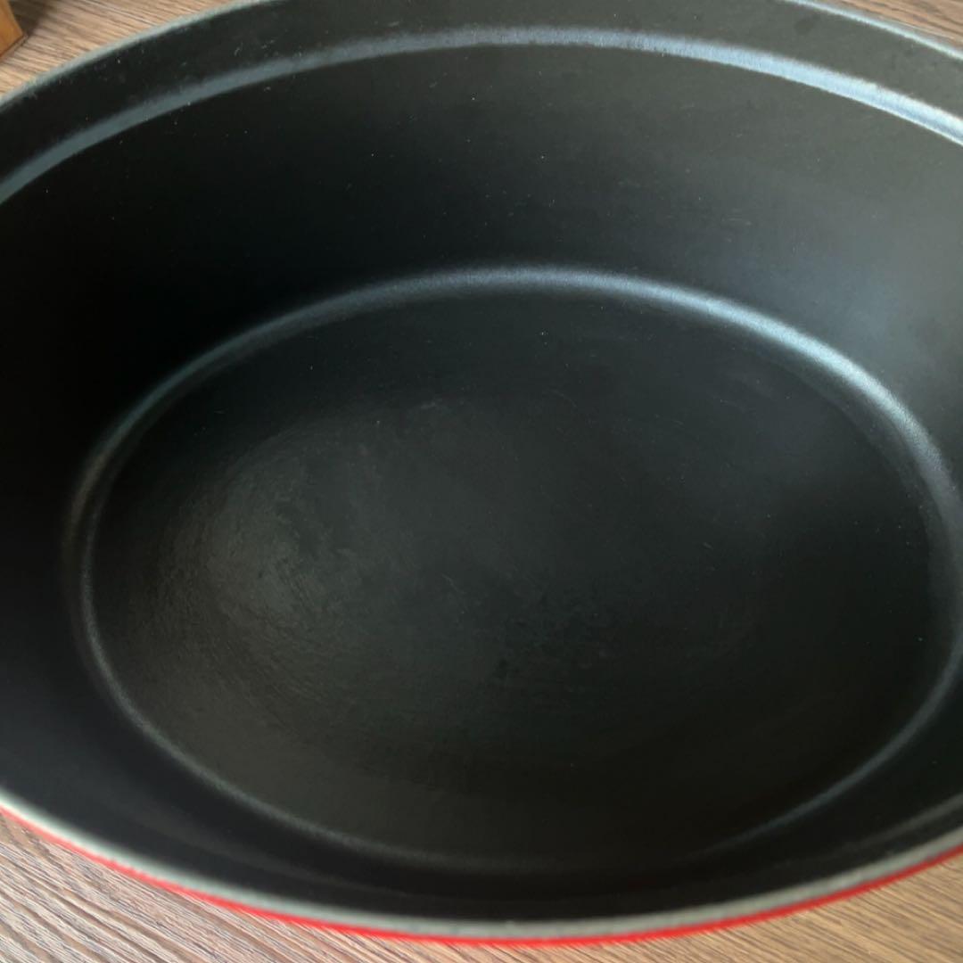 staub　オーバルココット37