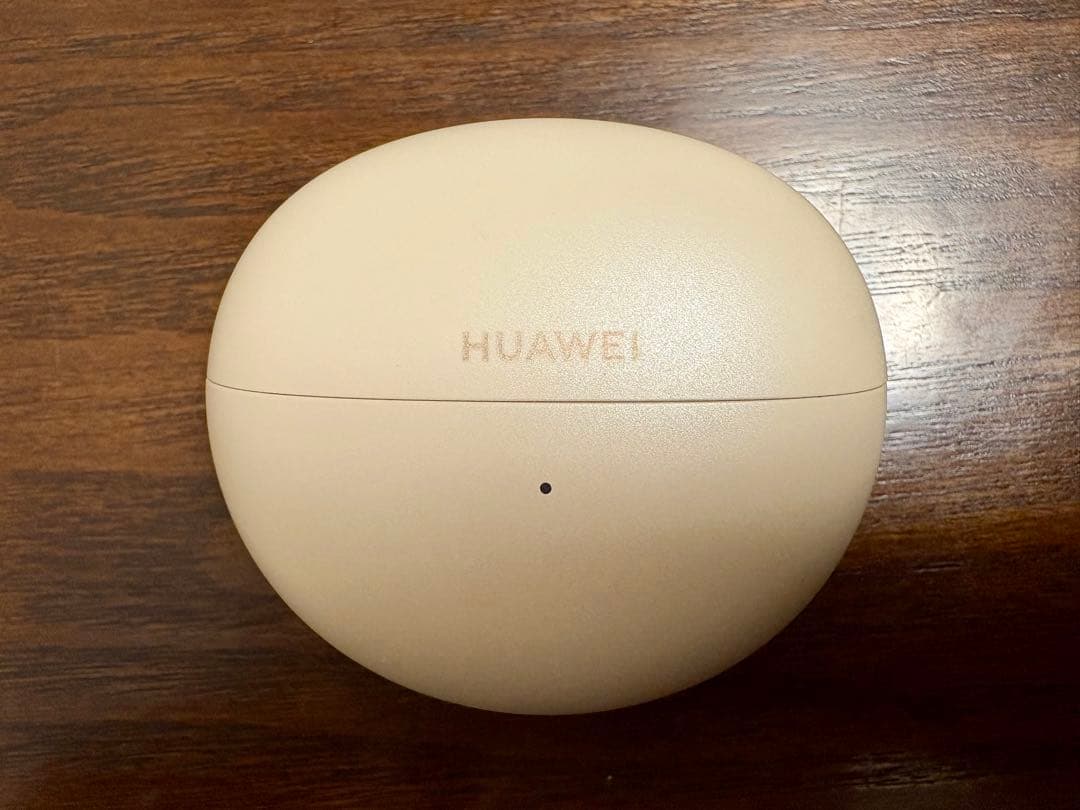 マ*ル様 HUAWEI FreeClip ベージュ