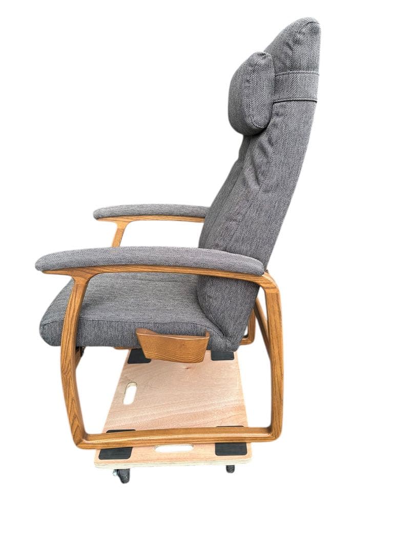 ひとちりん　FUJI FURNITURE／Rauha／リクライニングチェア