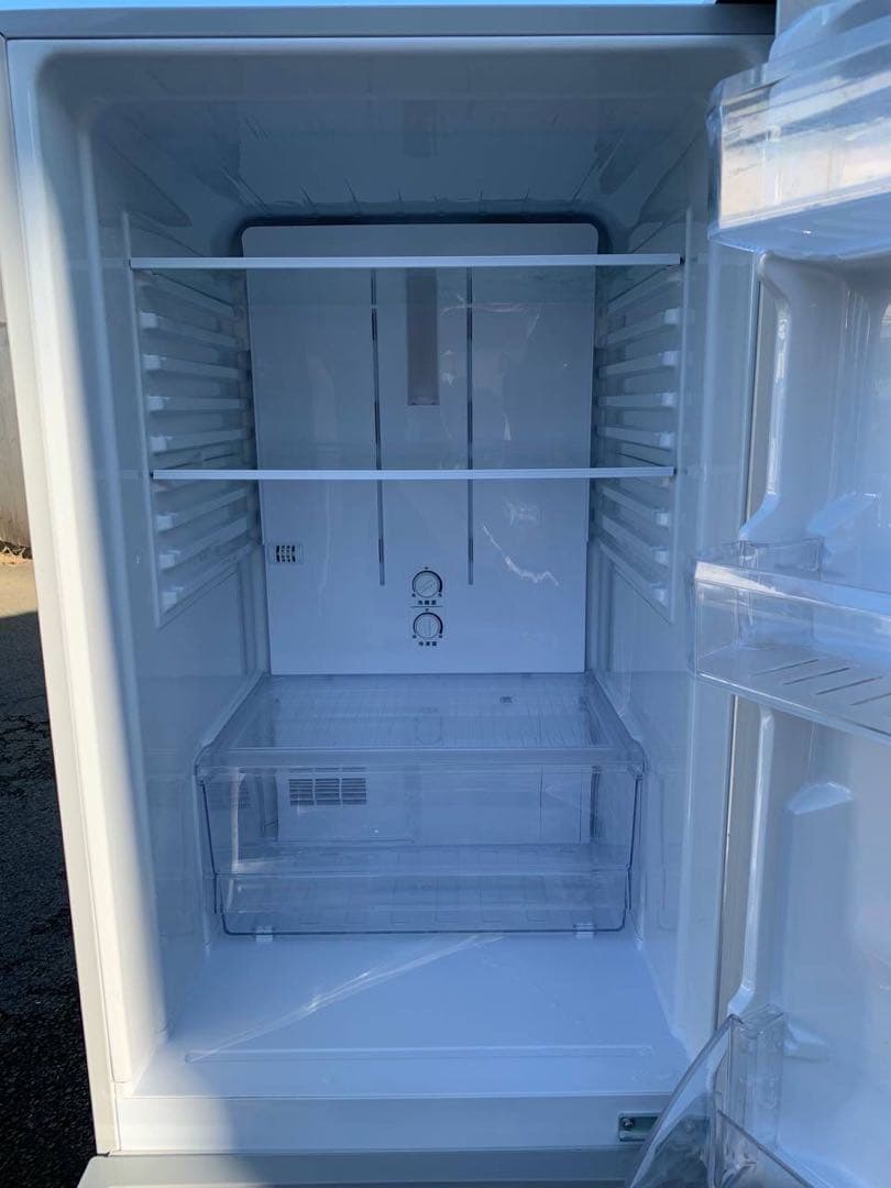 ♦SHARP ノンフロン冷凍冷蔵庫【2014年製】SJ-ES26Y-S