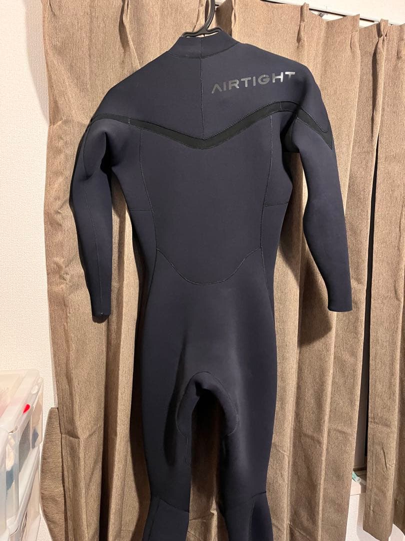 AIRTIGHT ブラック ライトフルスーツ