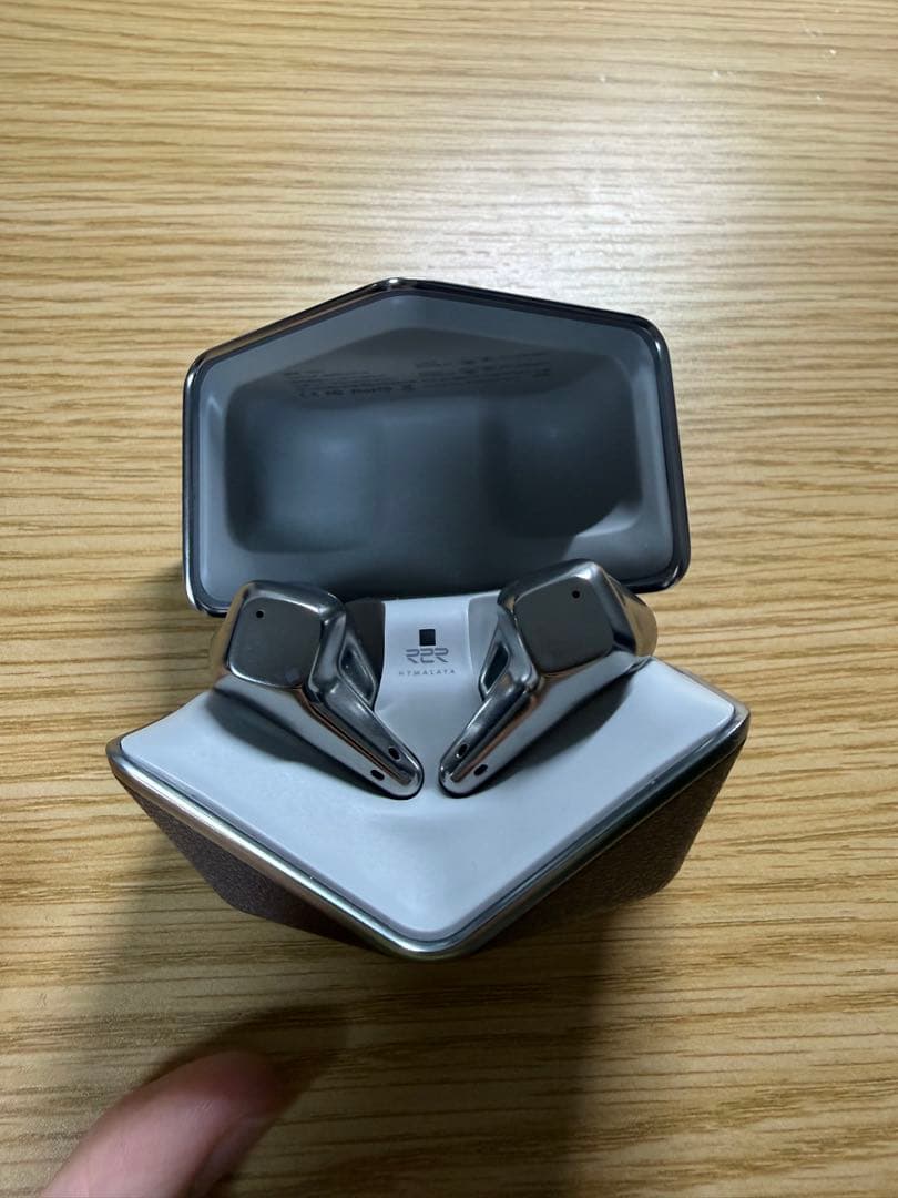 イヤホン Hifiman svanar wireless le