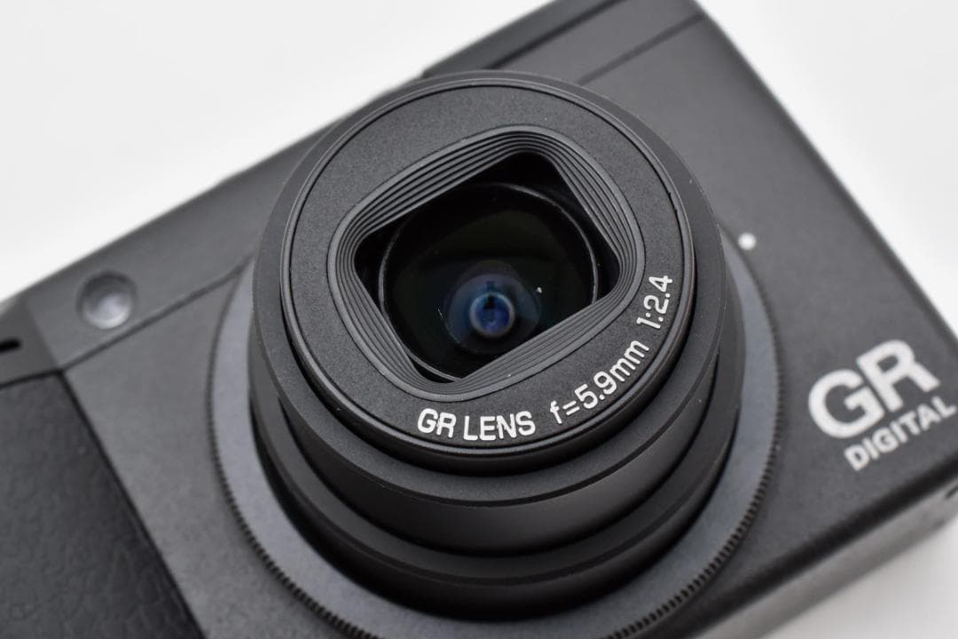 ■ 美品 ■ リコー　RICOH GR digital II 〈S数2230回〉