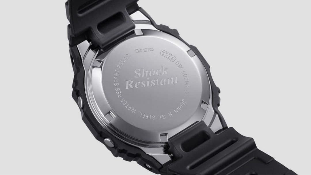 国内正規品＊新品・未使用＊ G-SHOCK ＊DW-5000R-1AJF