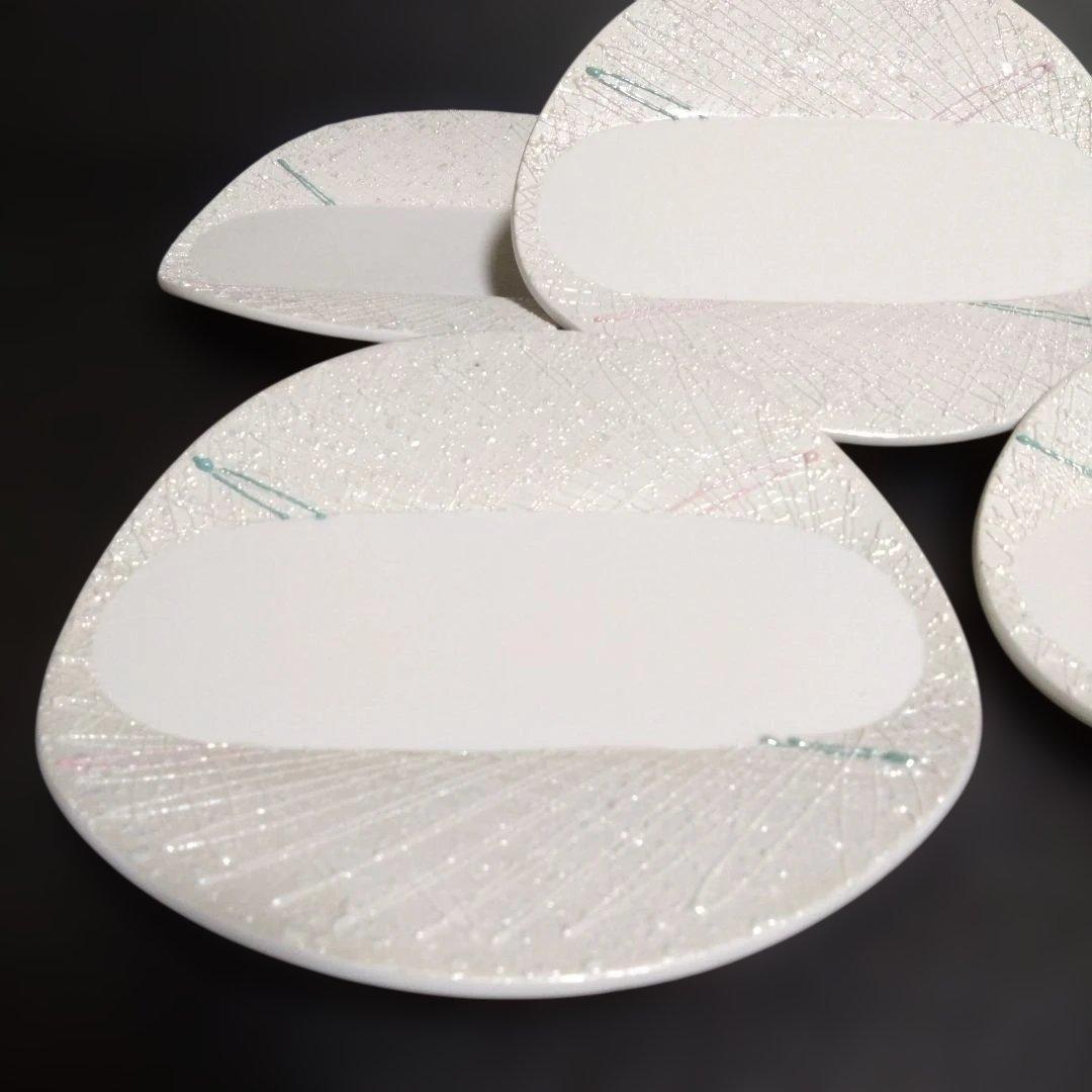 未使用 有田焼 古千窯 湾曲プレート5枚　お祝い