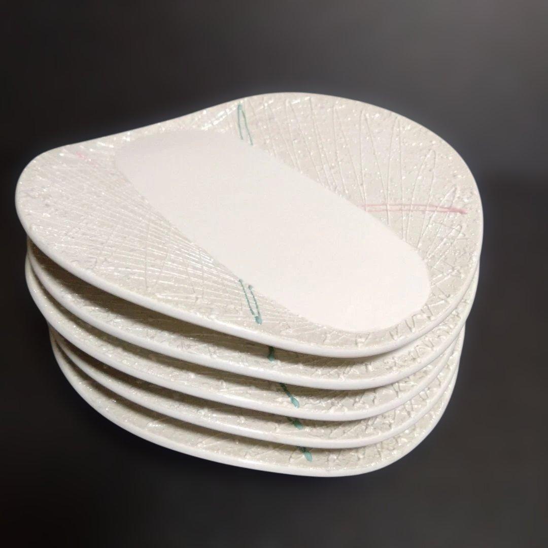 未使用 有田焼 古千窯 湾曲プレート5枚　お祝い