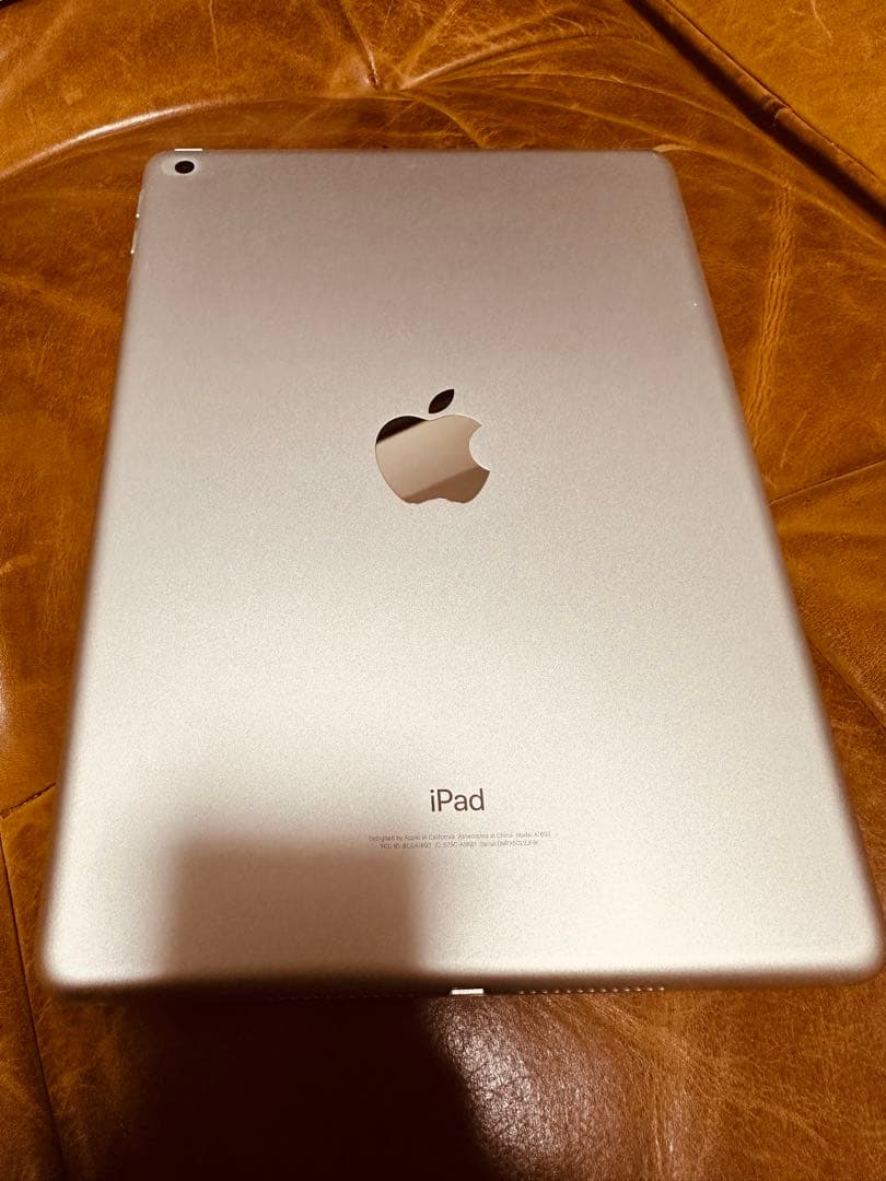 Apple iPad (第6世代) Wi-Fi/32GB 中古