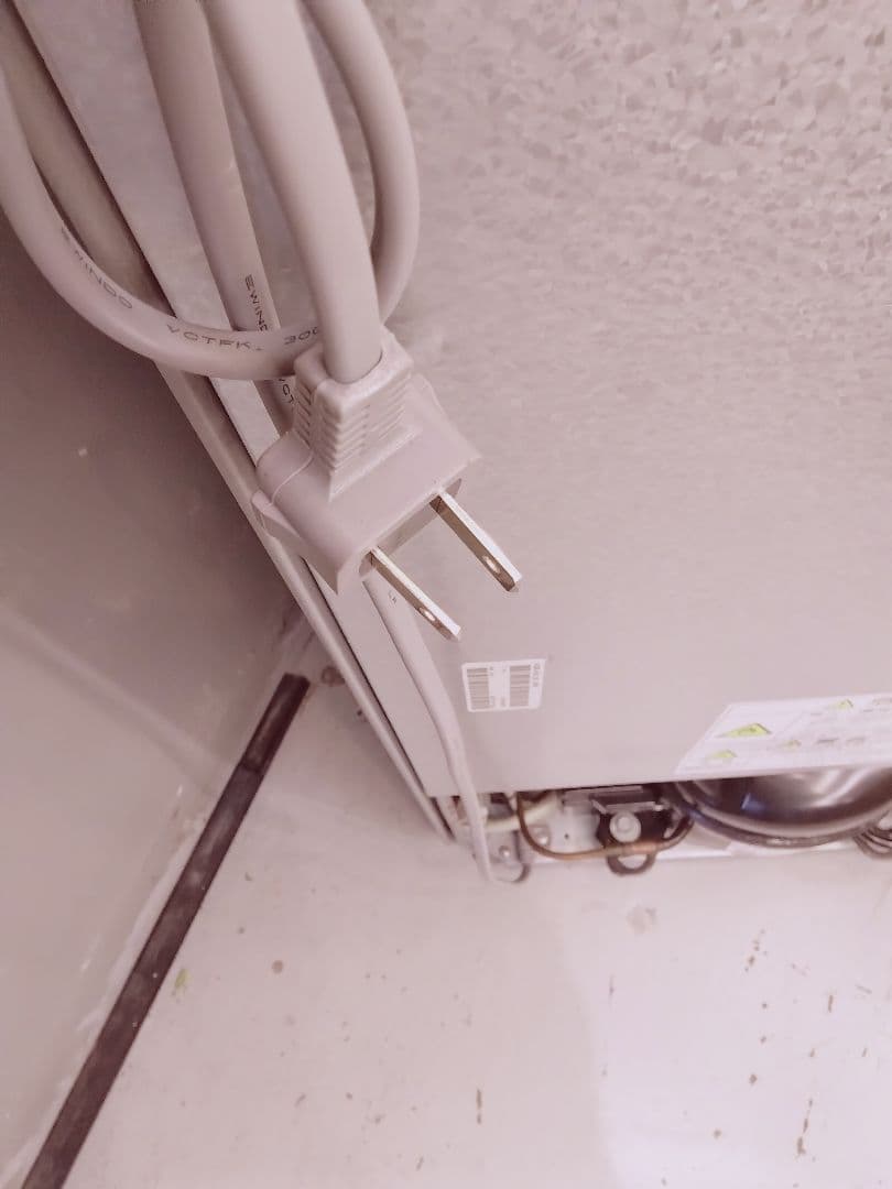 アクア ノンフロン直冷式冷蔵庫 AQR-8G(S) 2020年製