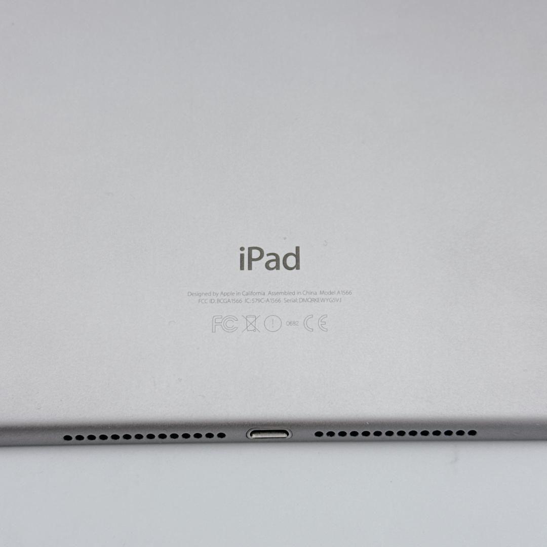 バスター【美品】iPad Air2 16GB Wi-Fiモデル MGL12