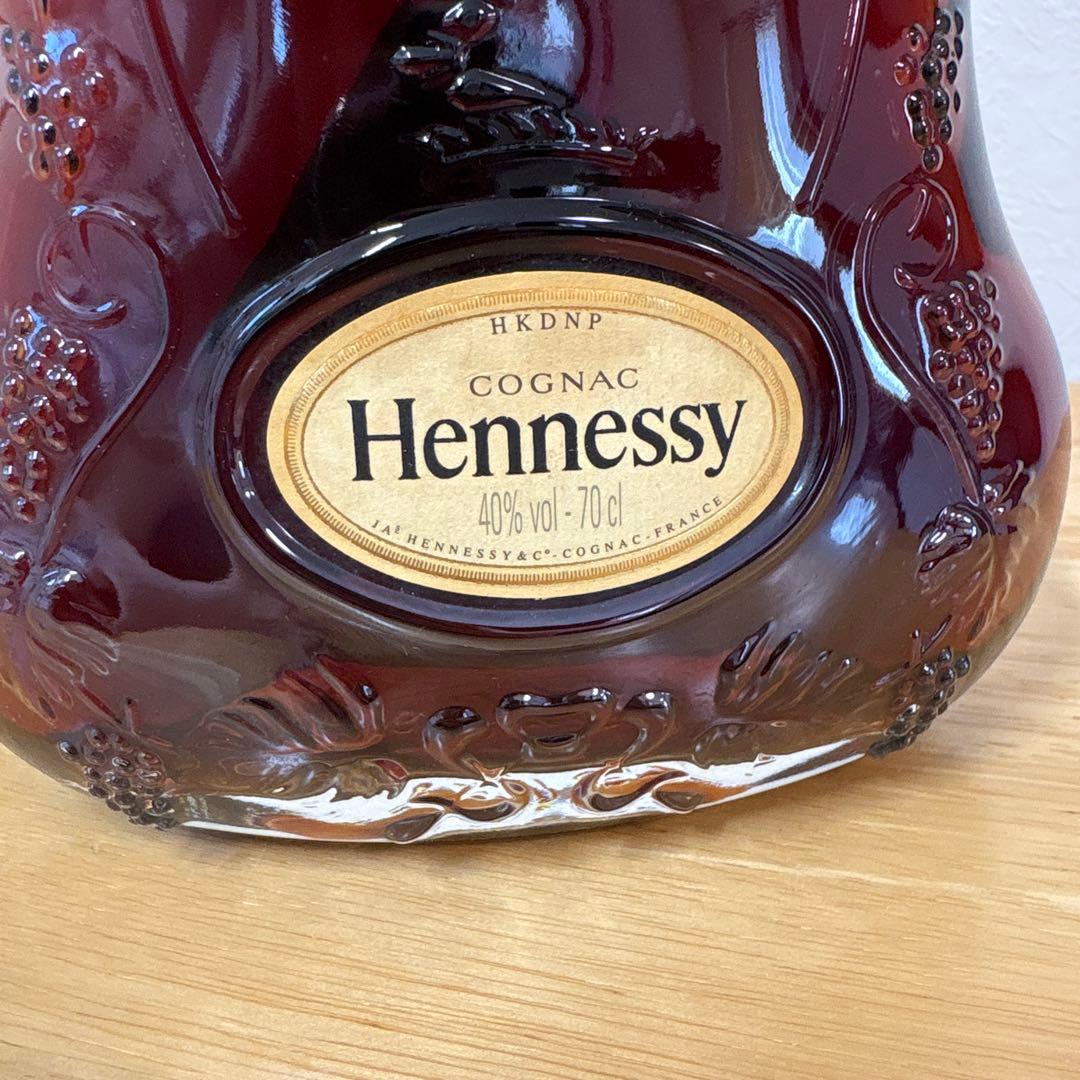 ヘネシー X.O エクストラオールド 700ml 金キャップ　クリアボトル　箱付