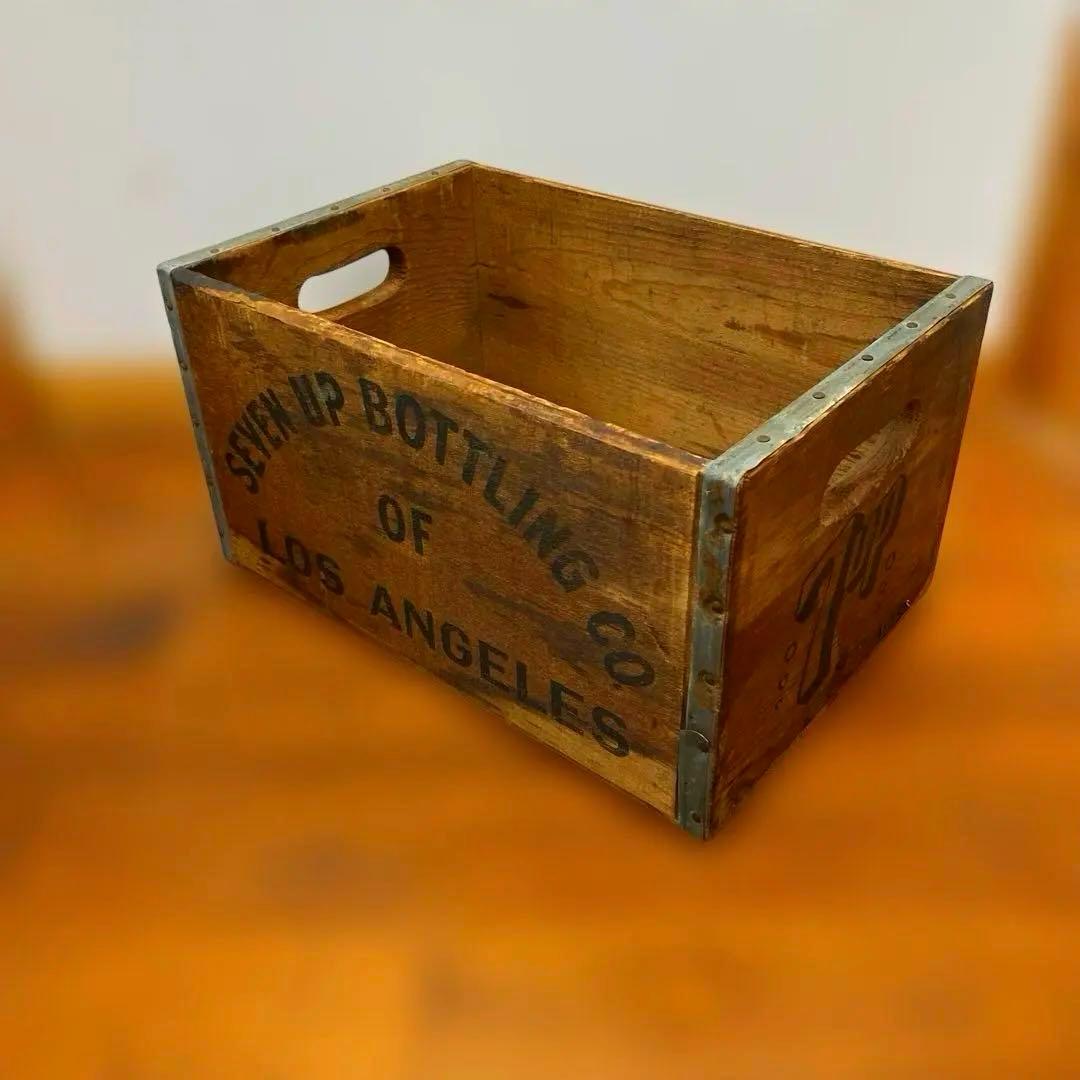 本物！ビンテージ 7UP 木箱1960〜70s ロサンゼルス工場　収納　アメカジ