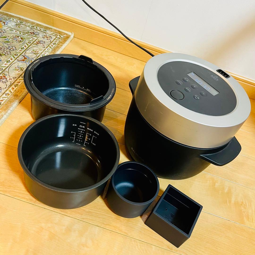 【極美品】バルミューダ BALMUDA K03A-BK 炊飯器 ブラック 3合
