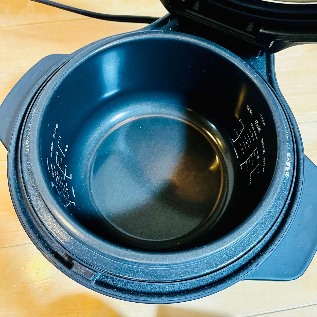 【極美品】バルミューダ BALMUDA K03A-BK 炊飯器 ブラック 3合