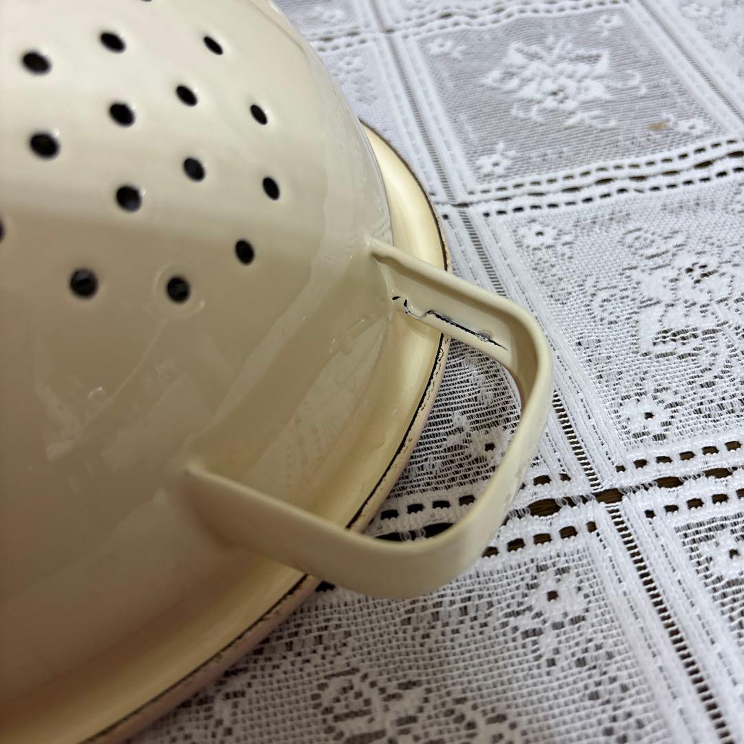 イマン　ダイアナローズ　ホーロー製コランダーＬ