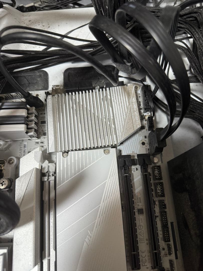 RYZEN7950Ｘ箱付き　中古