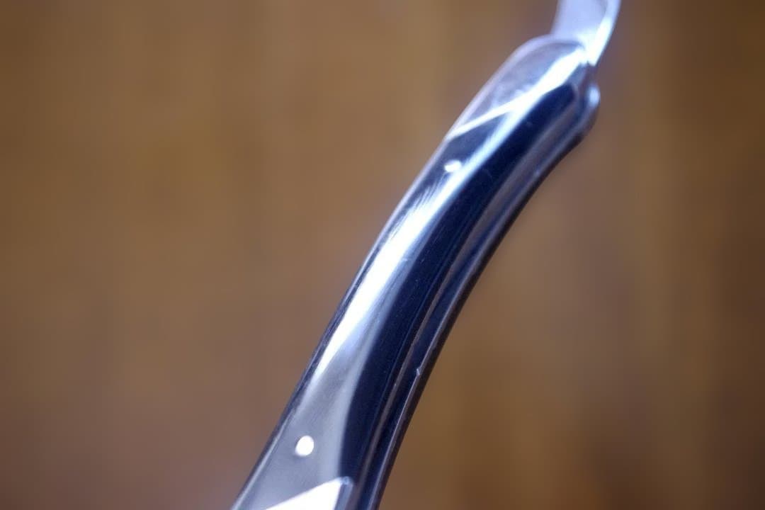 シャトーラギオール グランクリュ ブラックホーン ソムリエナイフ 革ケース付