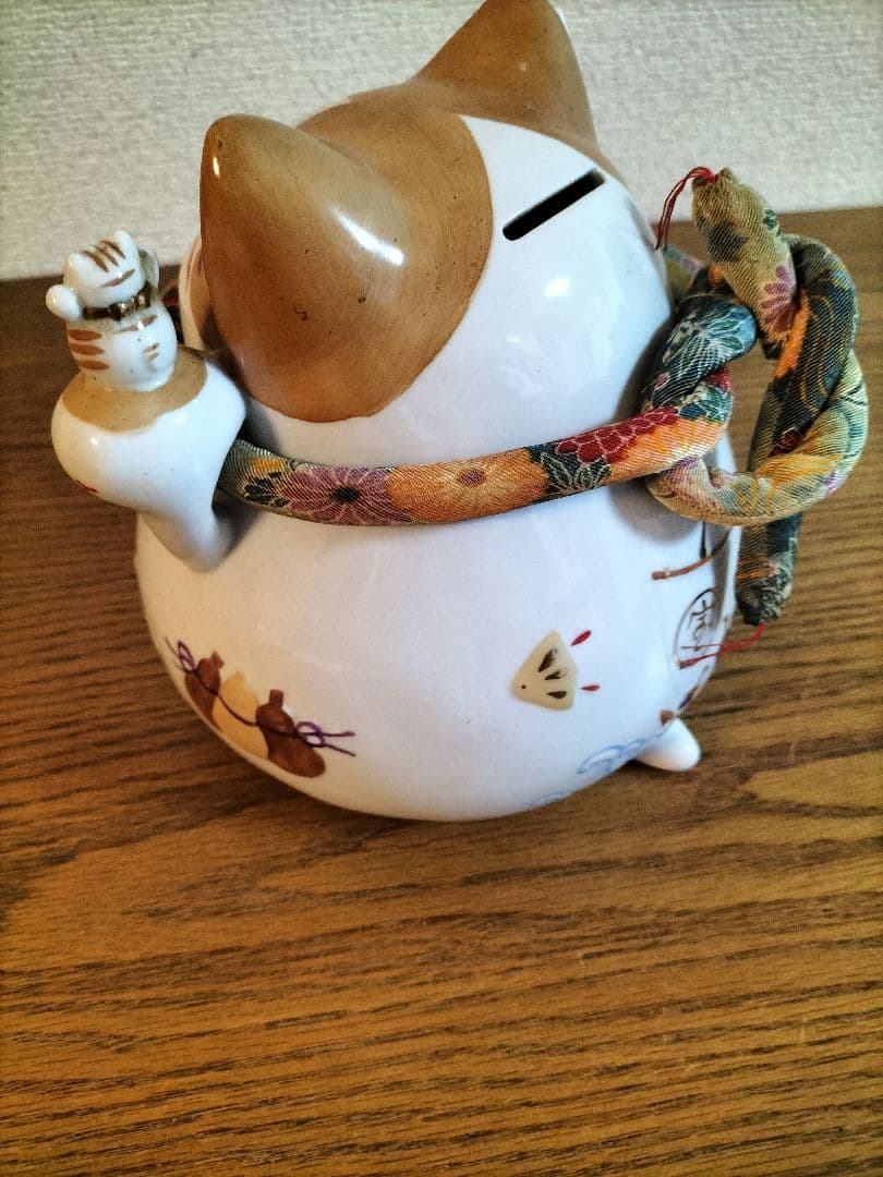 猫舎　招き猫　貯金箱　陶器　置物　最終値下げ
