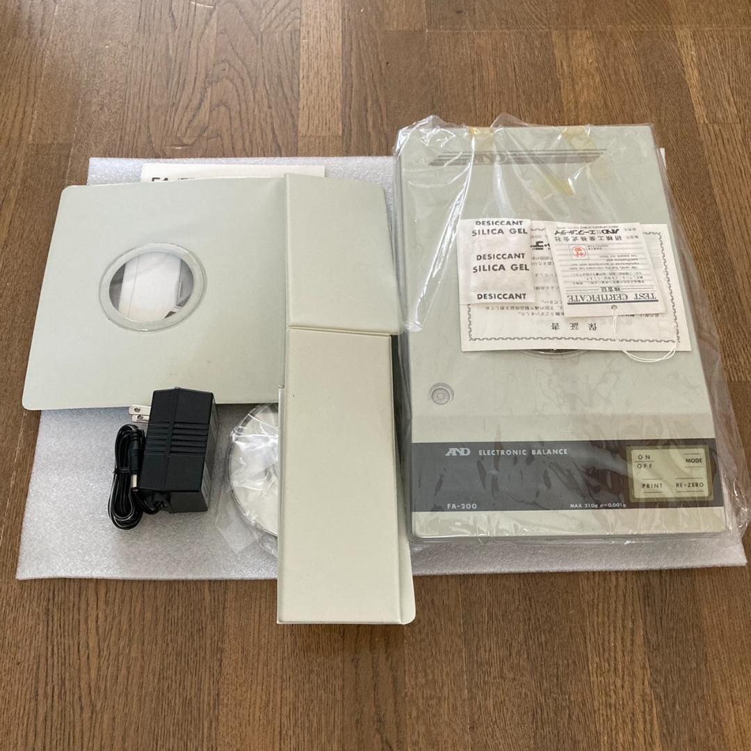 118,800円の品 A&D 研精工業 精密 電子天びん 0.001g 210g