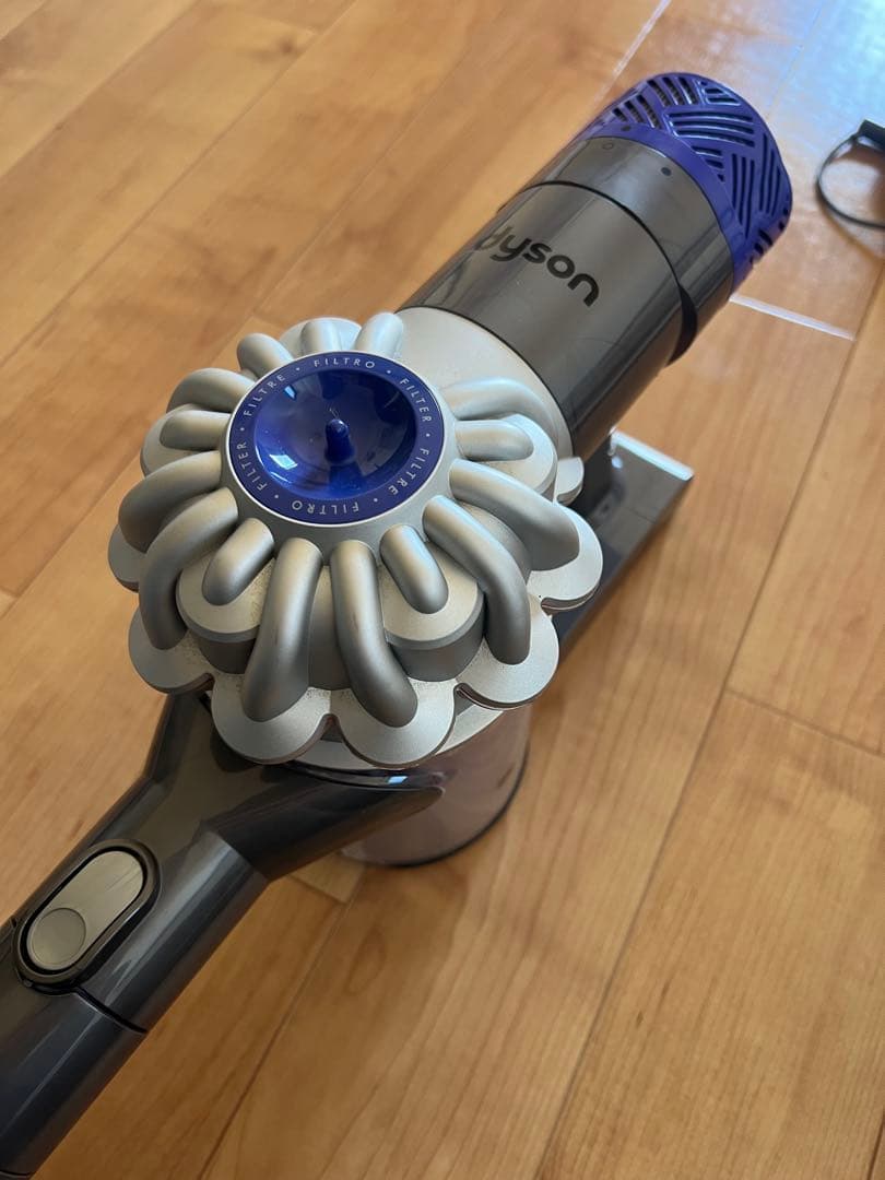Dyson V6 コードレスクリーナー 掃除機 本体 付属品セット