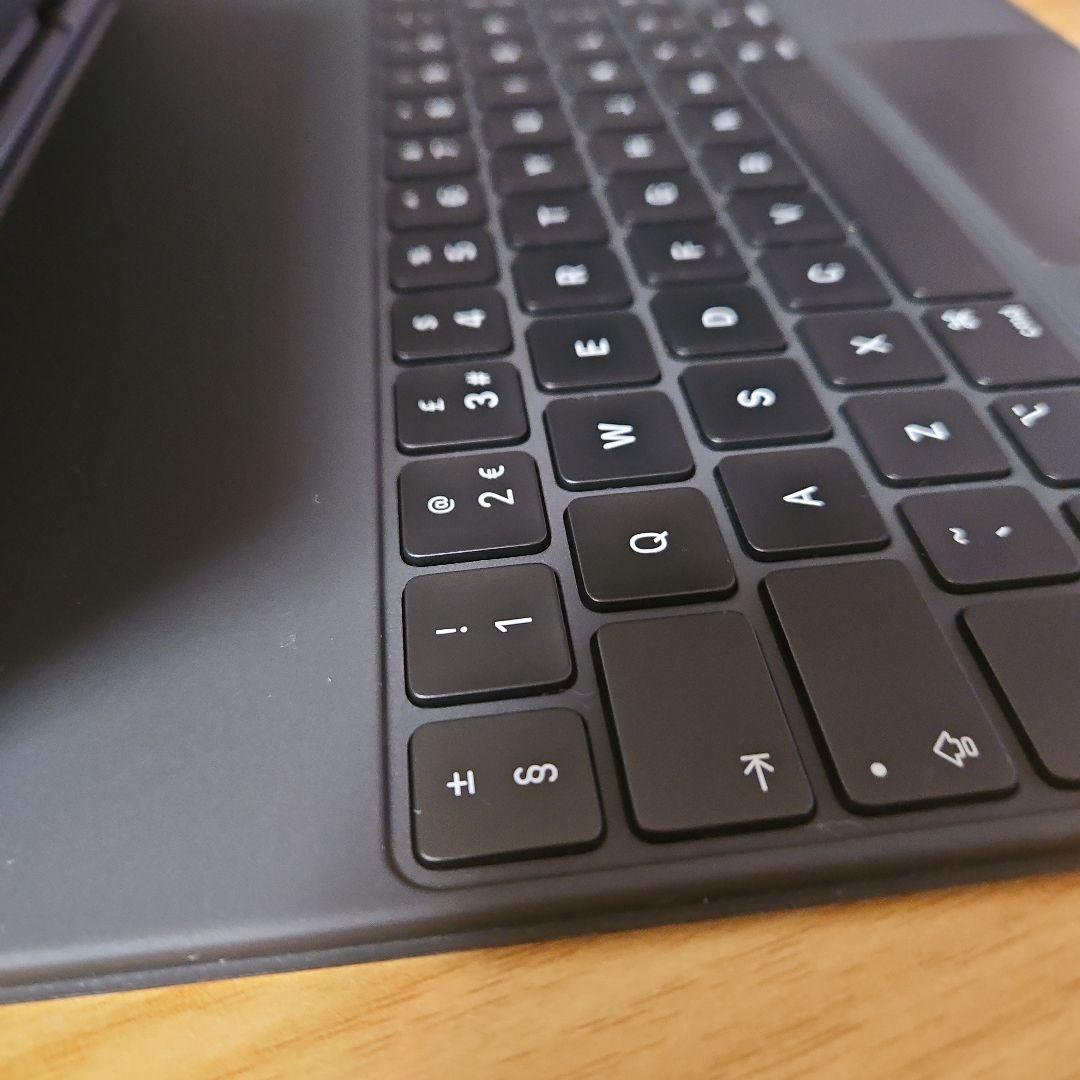 13インチiPad Air（M2）用Magic Keyboard 英語（UK）