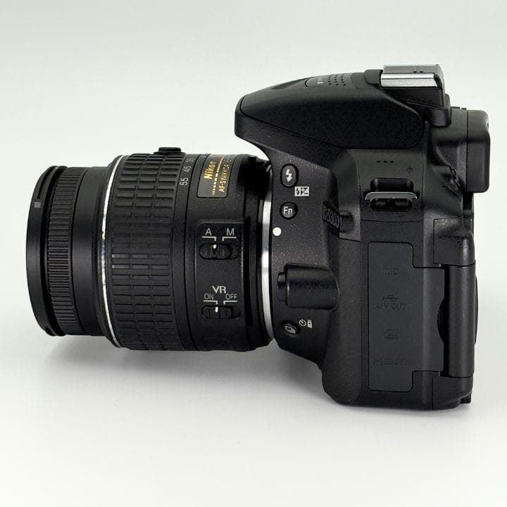 【美品＆SDカード付】Nikon D5300 Wズーム 総ショット1620回◎
