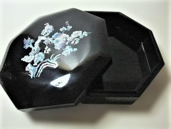 八角形 漆器 菓子器 花模様 青貝 螺鈿 菓子器 天然木 本漆器 逸品 未使用