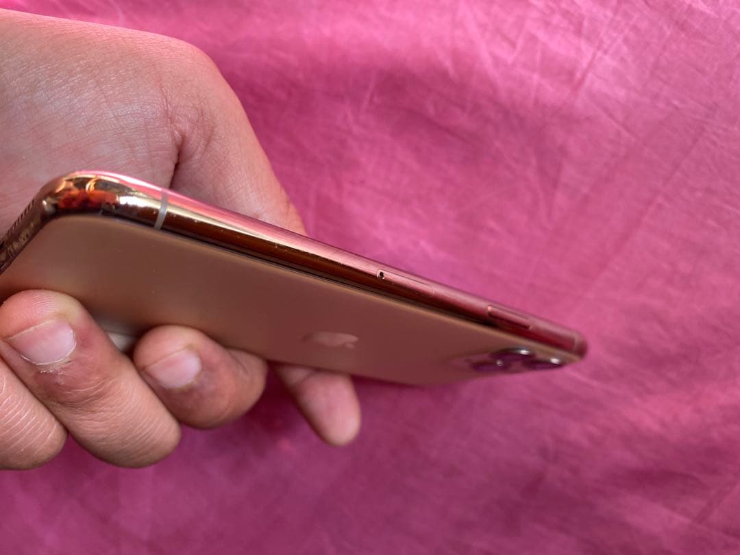 Apple iPhone 11 Pro ゴールドSim Free