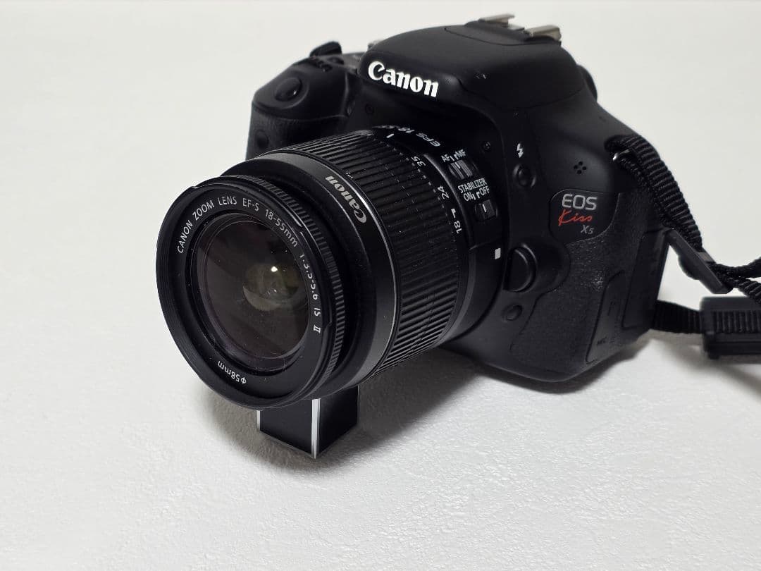 【送料込み】キャノン Canon EOS Kiss X5 デジタル一眼レフカメラ