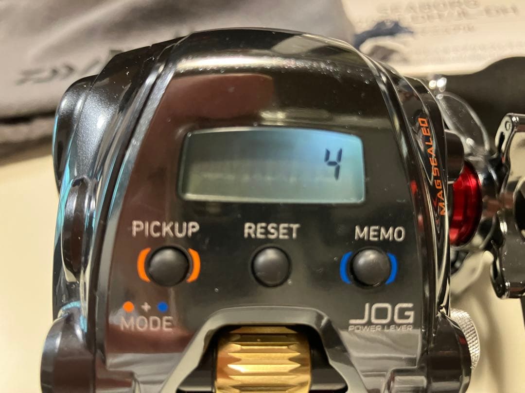 イカレポンチ　ダイワ　２０シーボーグ２００ＪーＤＨ　使用極少