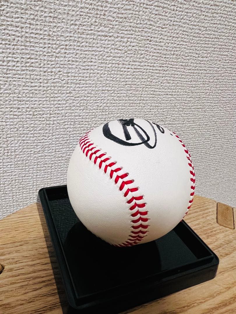 ジャイアンツ 丸佳浩選手 直筆サインボール 2019年沖縄キャンプ ケース付き
