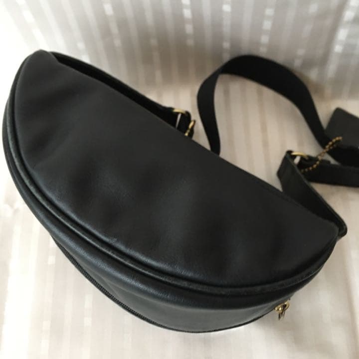 オールドコーチ ウエストバッグ / ショルダーバッグ 黒 レザー