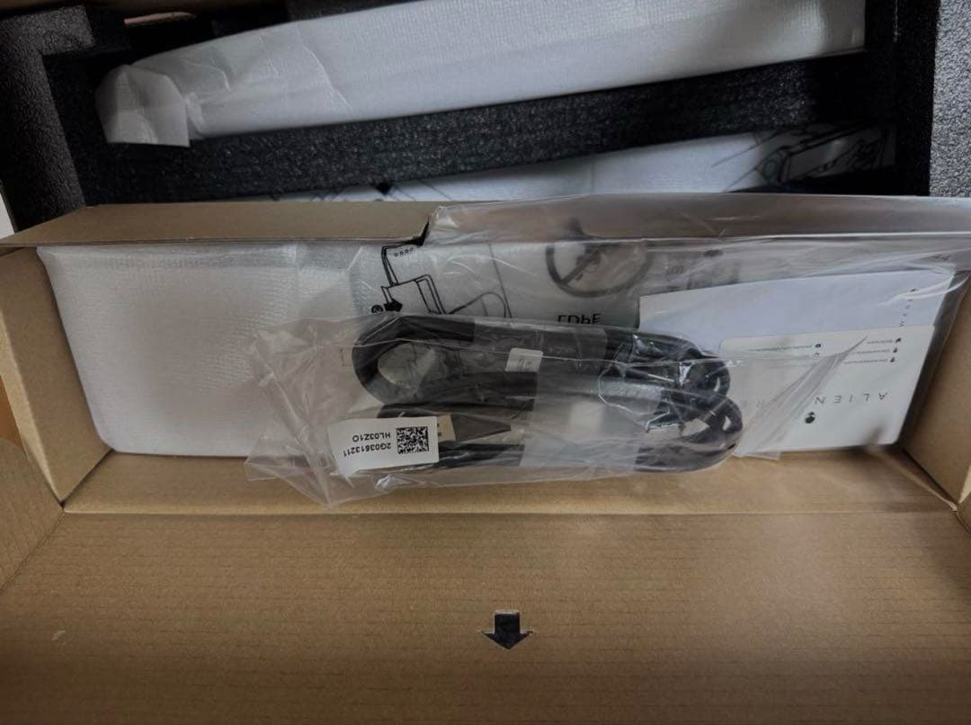 ALIENWARE ディスプレイ・モニター本体 AW2721D