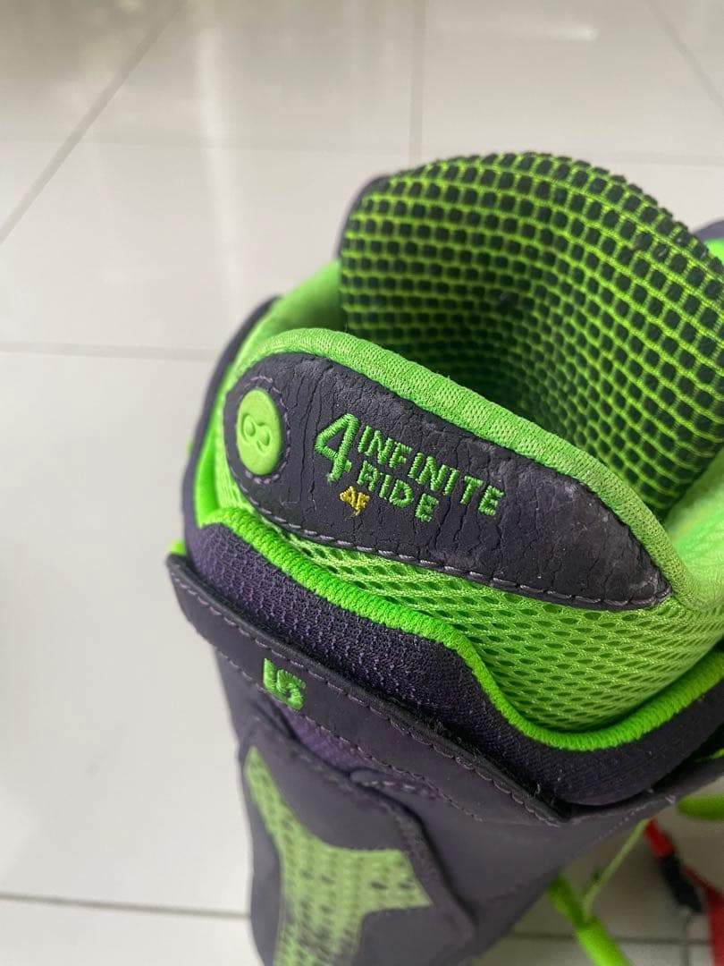 Burtonブーツ　　ION アイオン　25.0cm