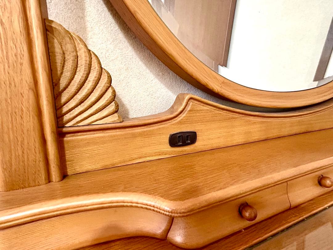 ナチュラルウッド クラシックスタイル ドレッサー鏡台 (椅子別売り)お値段相談可