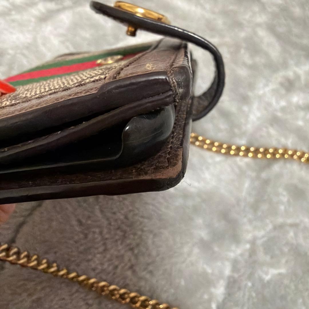 Gucci iPhone ケース SE 7.8 チェーンショルダー 手帳 グッチ