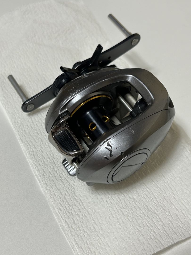 シマノ 09 アルデバラン Mg7 左巻き ハンドルノブ無し