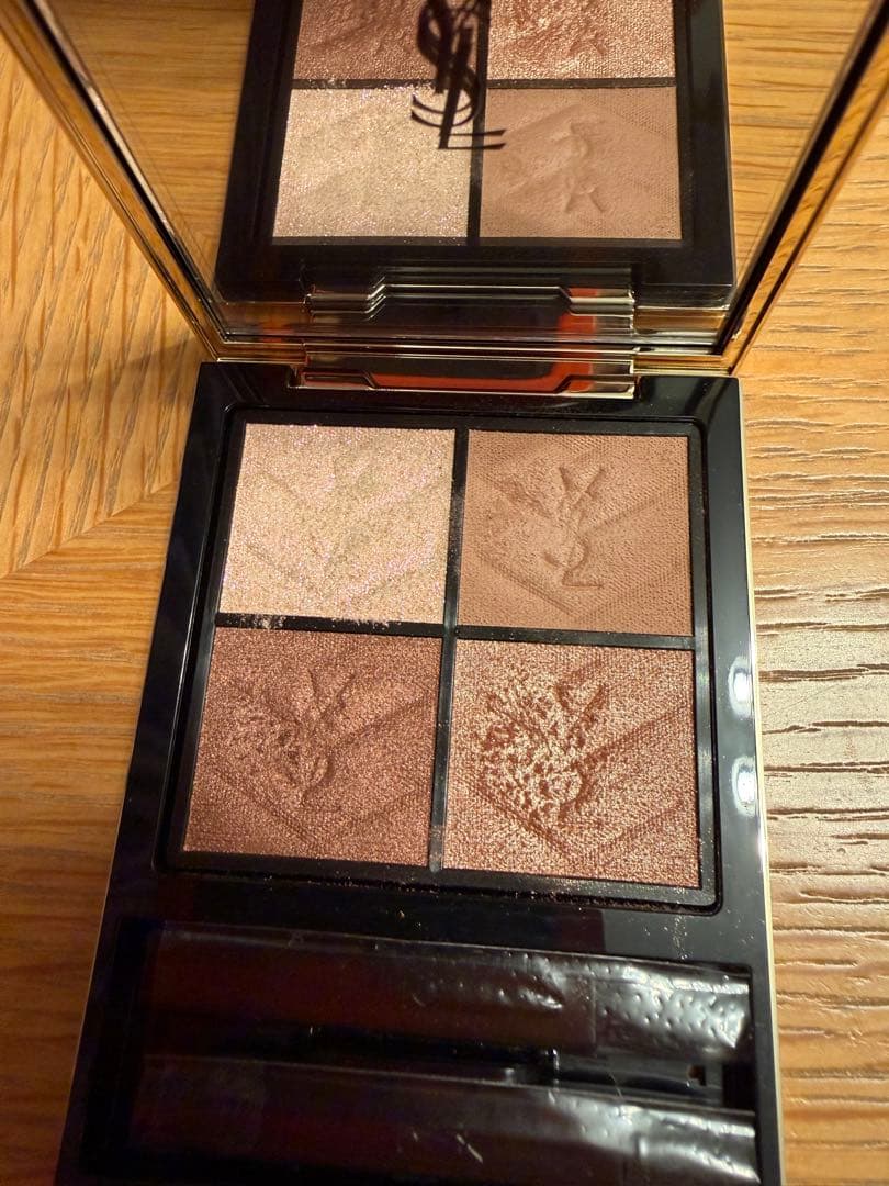 ホリデー限定品 イヴ・サンローラン クチュールミニクラッチ025