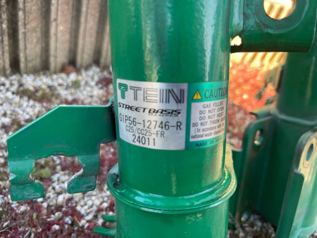 Y TEIN STREET BASS セレナ C25 C26 車高調