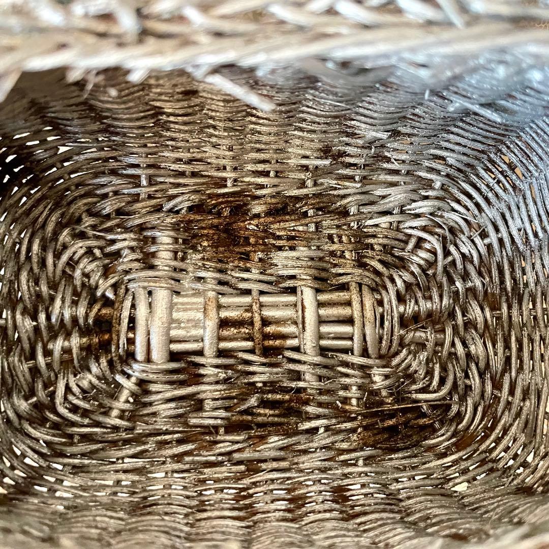 ドールパニエ　銀色　シルバーフランスアンティーク 人形用 ミニカゴ 籠 かご