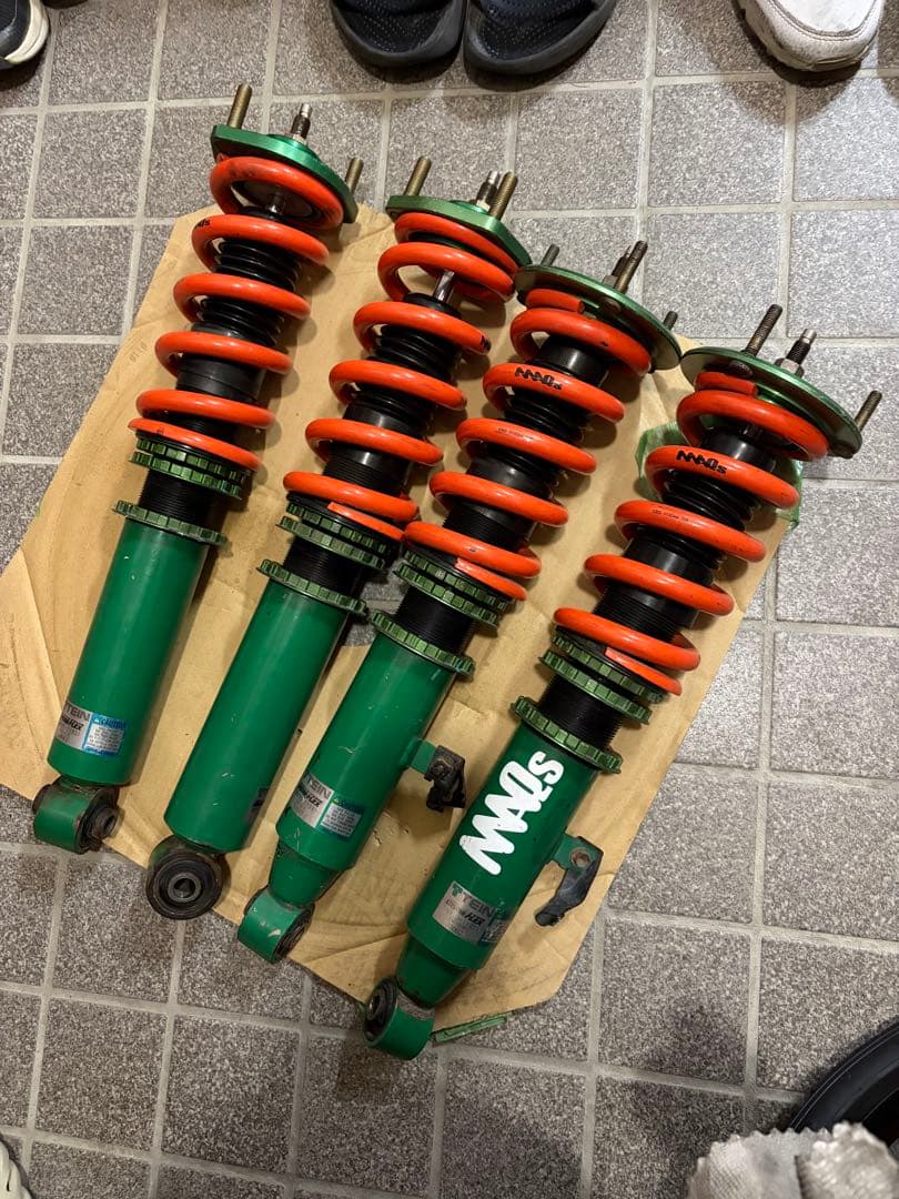 JZX110 SXE10 アルテッツァ　17クラウン　車高調　テイン