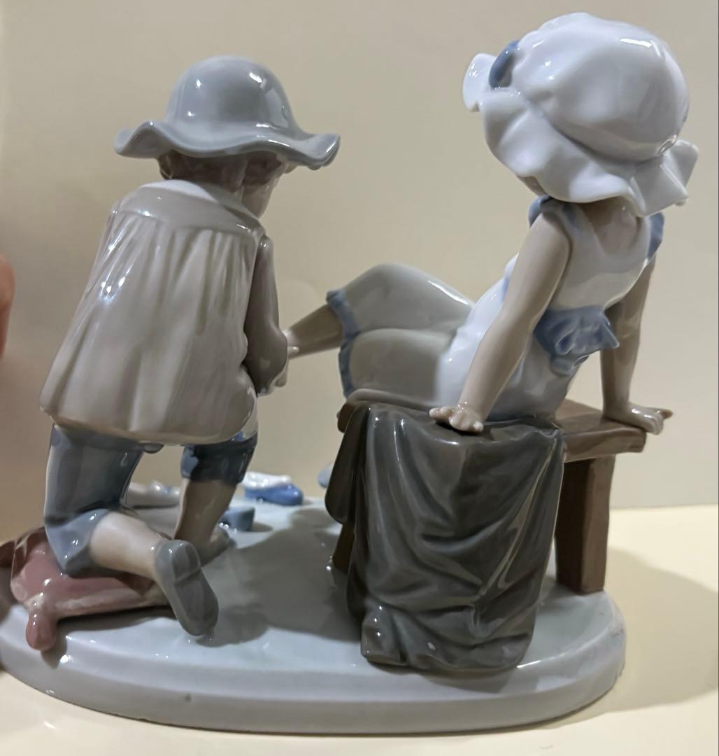 リヤドロ LLADRO 5361 TRY THIS ONE 靴屋の男の子女の子