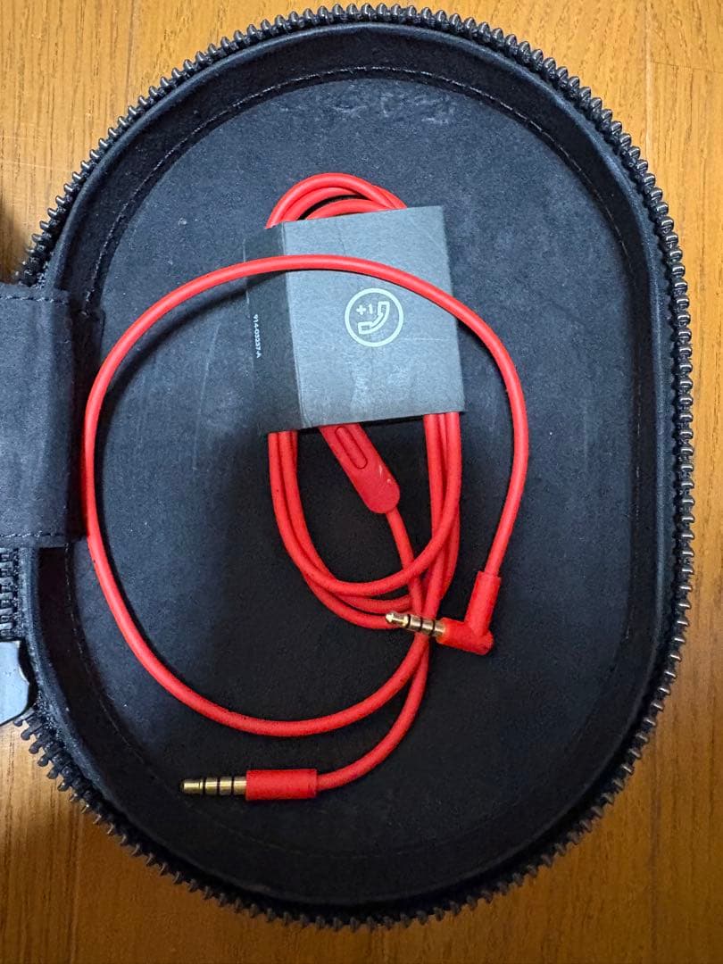 Beats Studio3 ワイヤレスヘッドホン ブラック/レッド